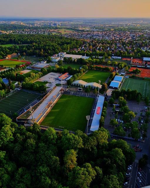 亚历山大37+6雷霆豪取8连胜！核心合力21投仅13分，灰熊内讧成祸.